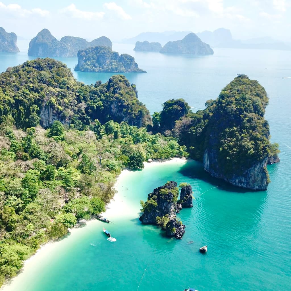 View from the top of Hong Island - Photo by INDY PLASTIC