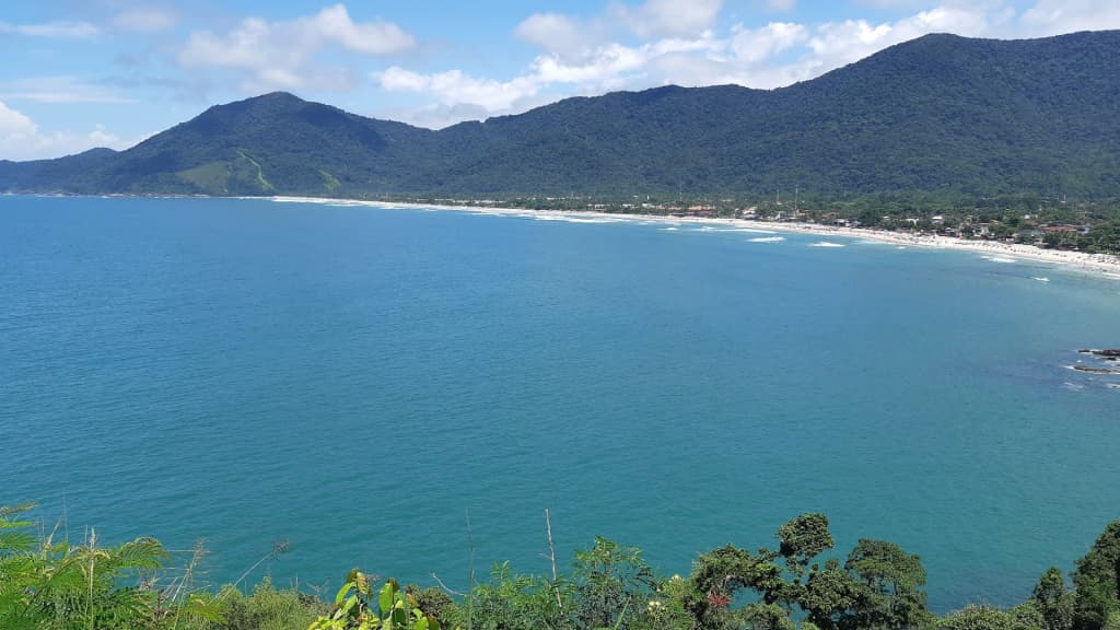 Maresias Beach - Photo by Jurandir Rezende