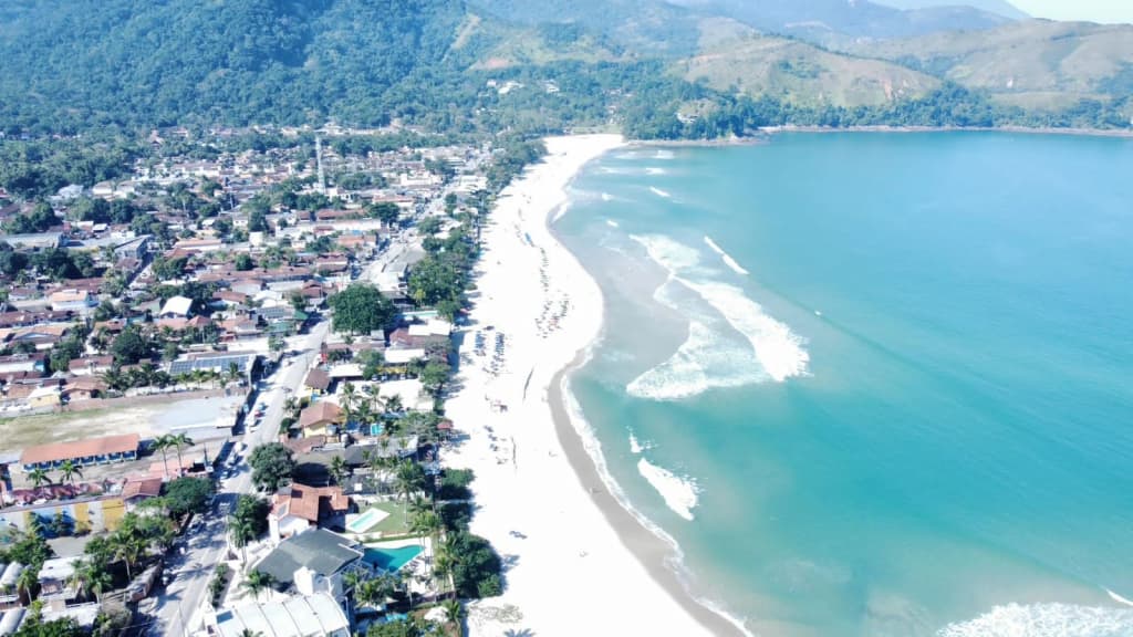 Massive stretches of golden sand at Praia de Maresias