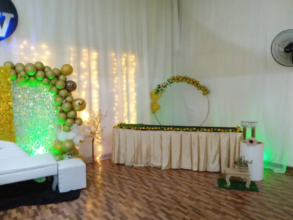 Quebrada de las Flechas, jagged rock formations and winding road