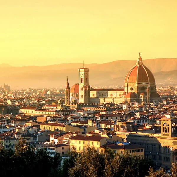 The massive red dome of the Cathedral of Santa Maria del Fiore in Florence