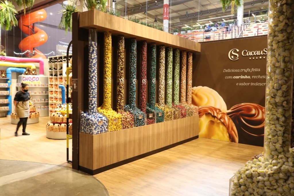 Decadent artisan chocolates displayed at the Cacau Show experience