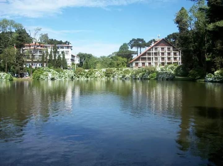 Lago Negro - Photo by Diego Xavier