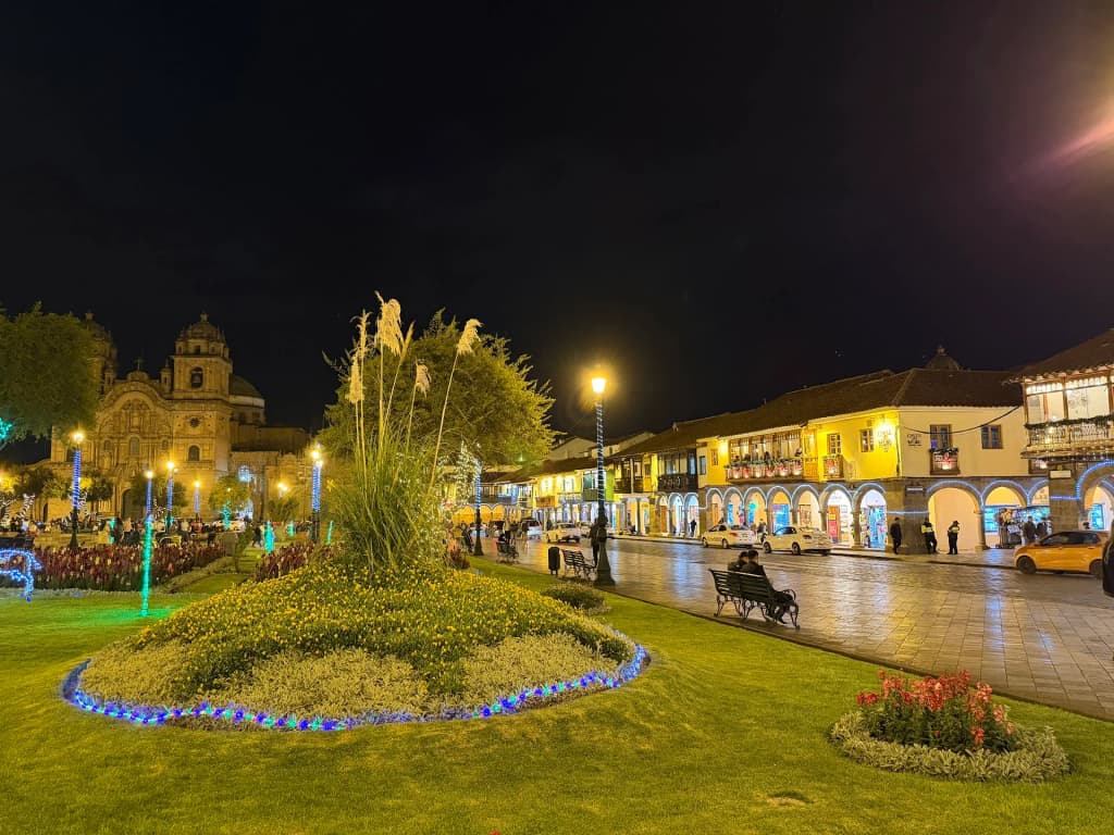 Plaza de Armas - Photo by Wolfgang Heinz