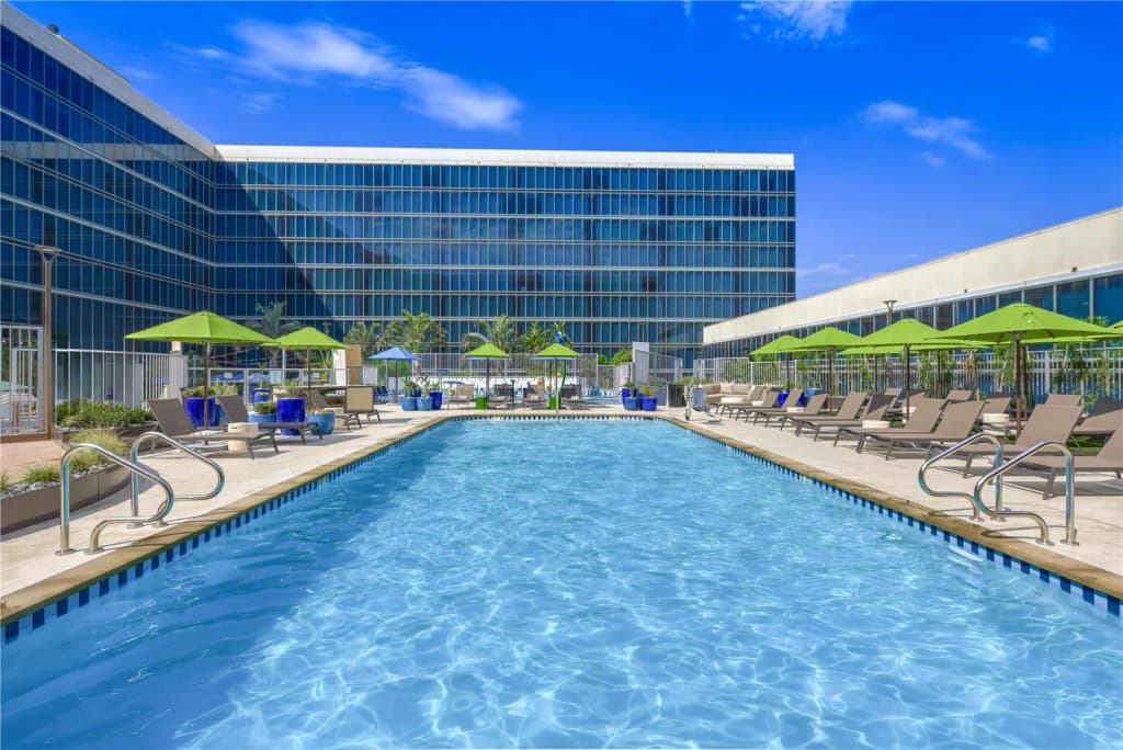 The towering exterior of the Hilton Anaheim, a convenient off-property sanctuary