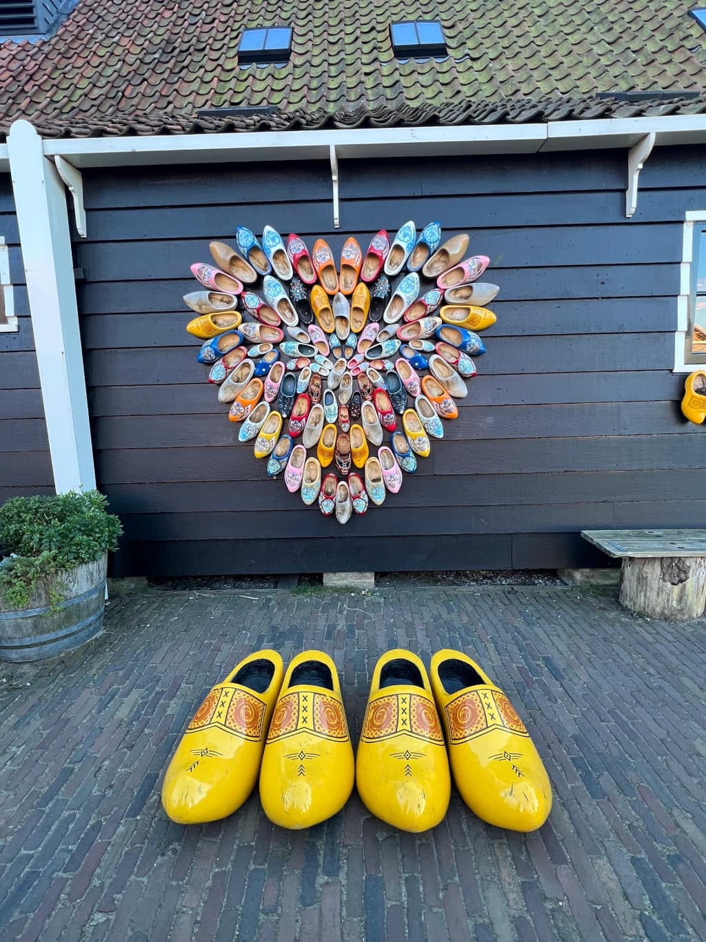 Moinhos industriais de madeira em Zaanse Schans