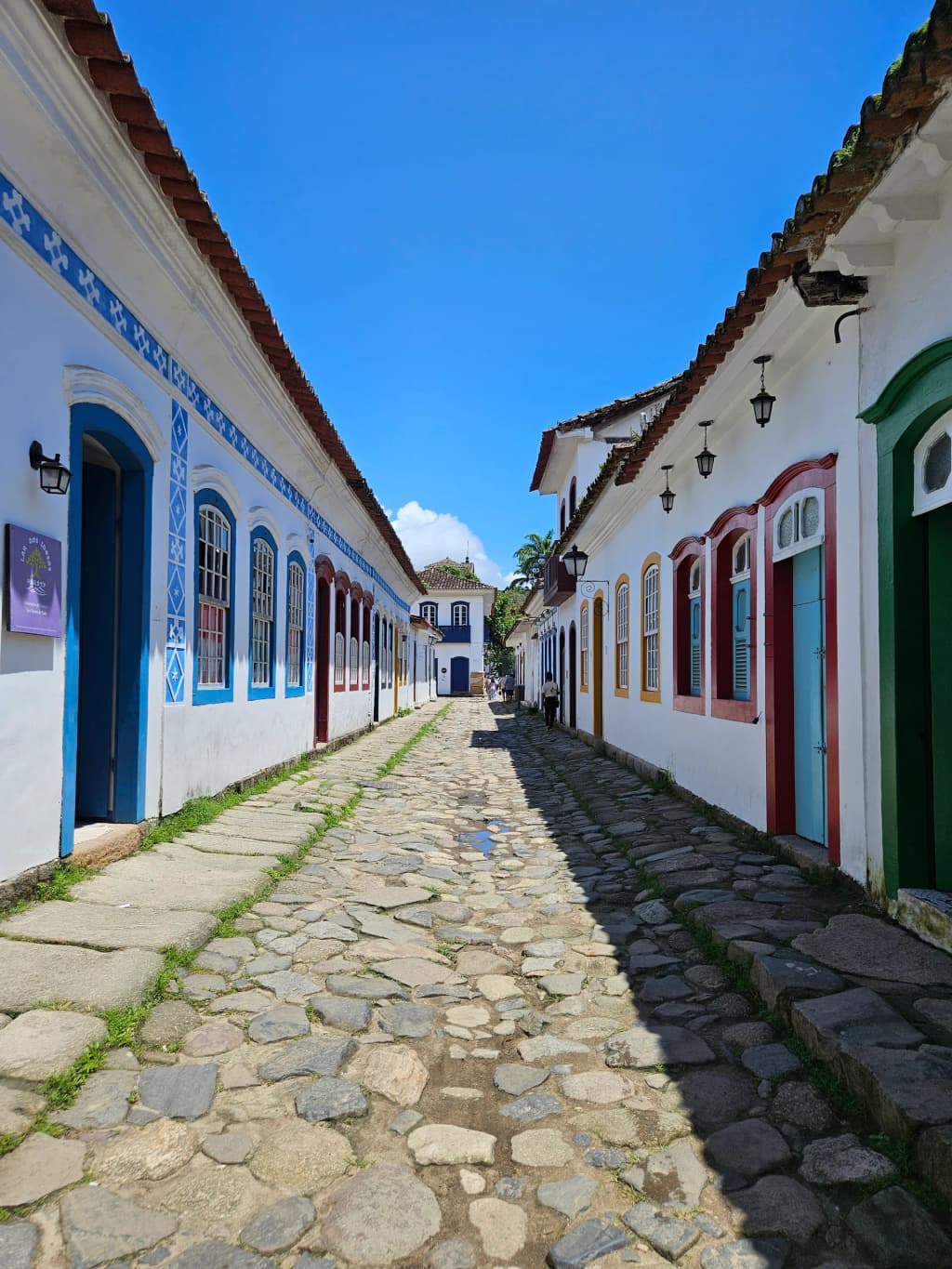 Wandering the UNESCO cobblestone streets of Paraty