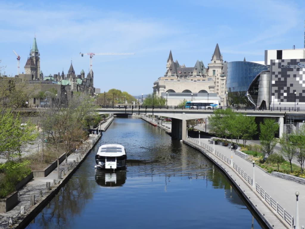 Downtown Ottawa skyline and city center architecture