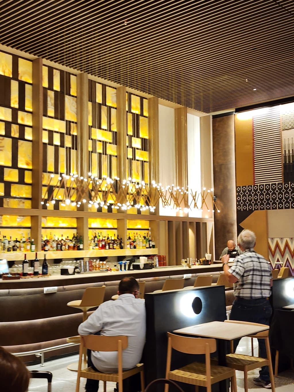 LATAM VIP Lounge - Photo by GilmaraZatti