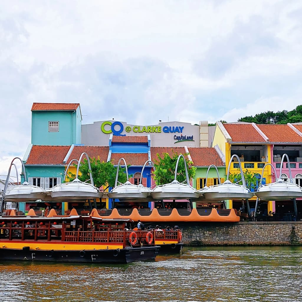 Singapore River Cruise - Photo by DADA Huang