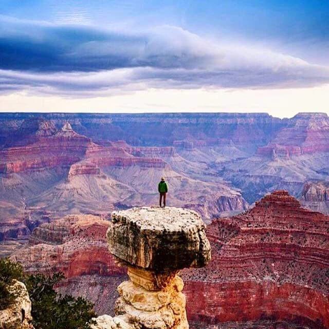 Hiker on the South Rim trail, Grand Canyon
