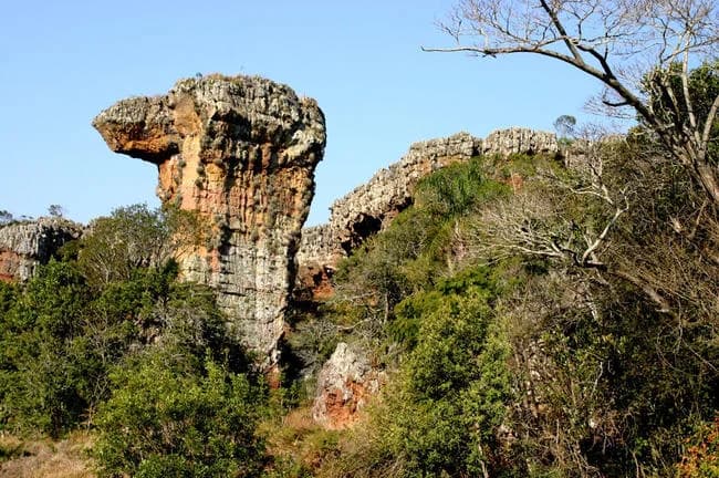 Sandstone formations at Vila Velha State Park