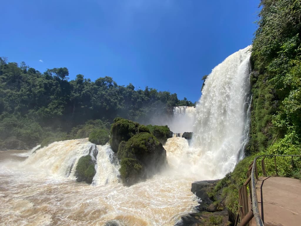 Monday Falls - Photo by Rob Clarke