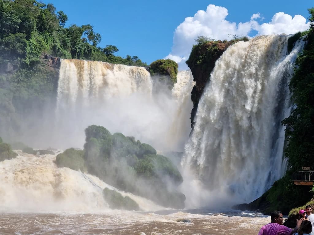 Monday Falls - Photo by Arnaldo Rodriguez