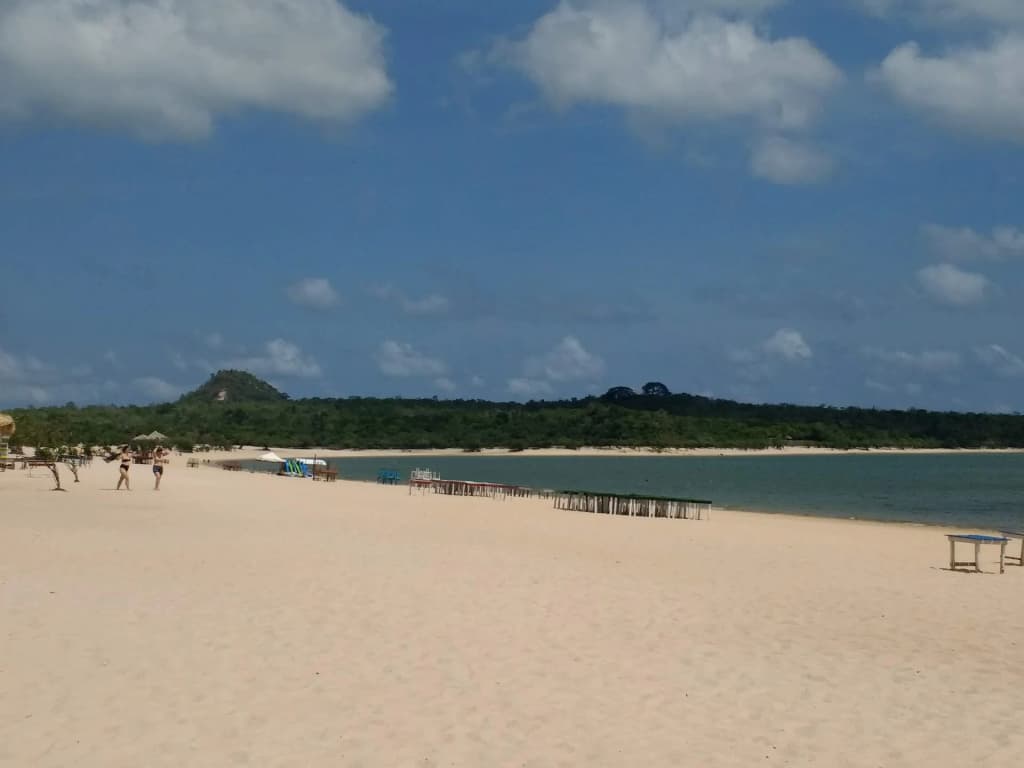 Love Island - Photo by ALEXANDRE SOARES MACIEL