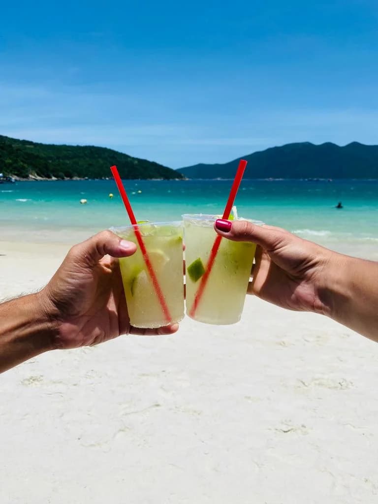 Oven's Beach - Photo by Martin Figueroa