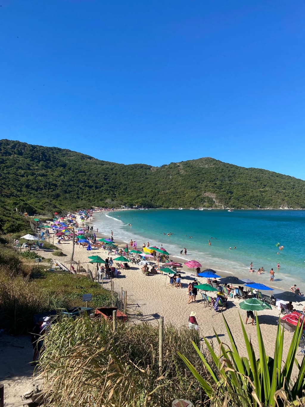 Oven's Beach - Photo by Izabelli Martins