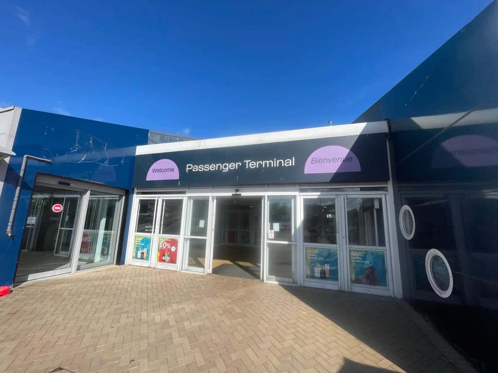 Eurotunnel Le Shuttle Passenger Check-In (Folkestone) - Photo by Jay
