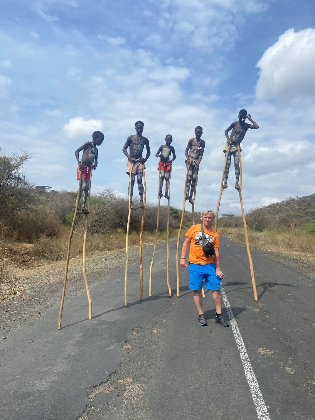 Paisaje del Valle del Omo y tribus locales Etiopía