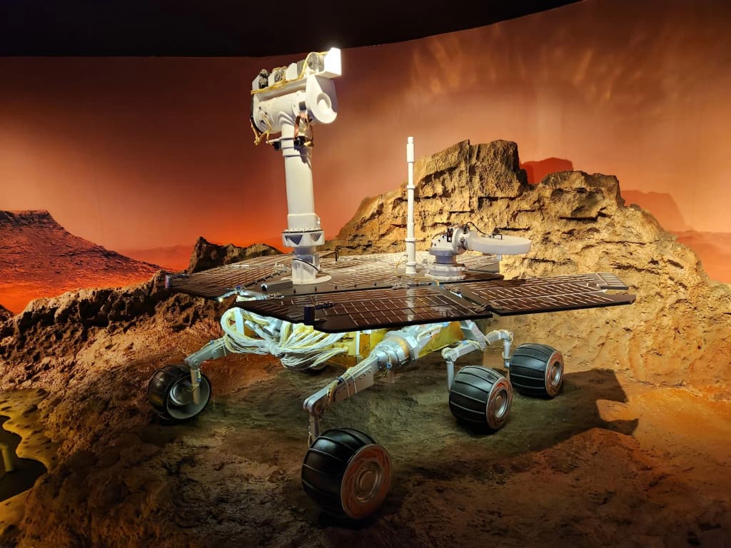 Space Adventure Canela - Photo by George Matos LA