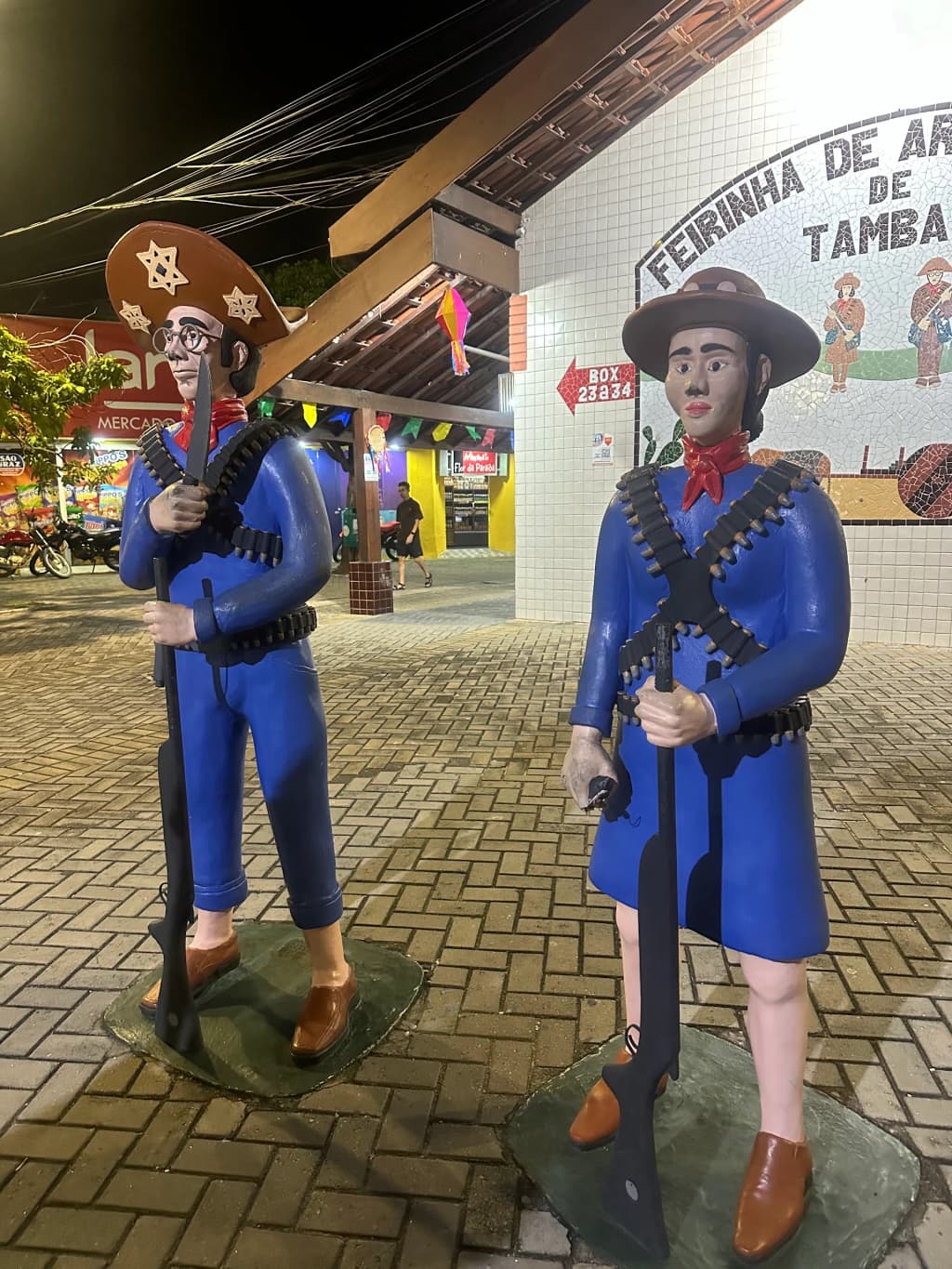 Cliffs and turquoise water at Coqueirinho Beach