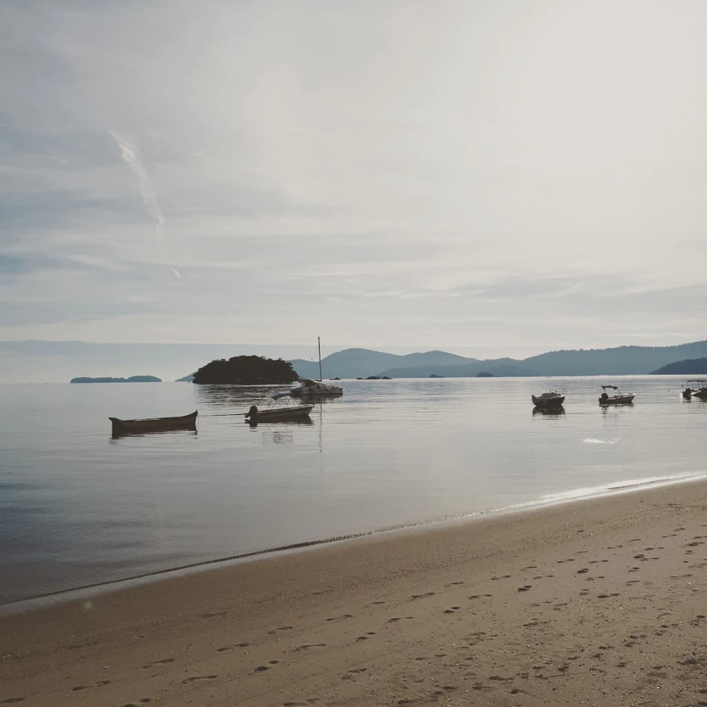 Jabaquara`s Beach - Photo by Robson Medeiros
