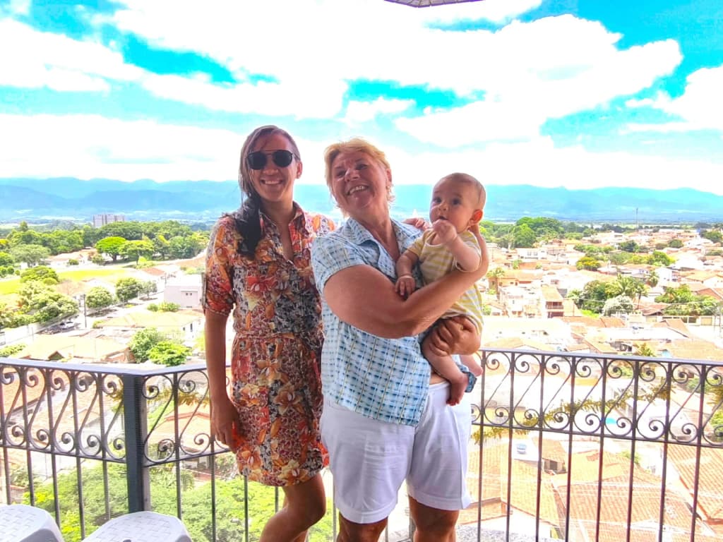 Condomínio Edifício Serra da Mantiqueira - Photo by fabio Baroni