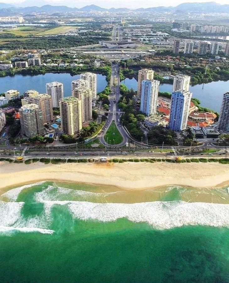 Vista panorámica de Río de Janeiro desde la cima