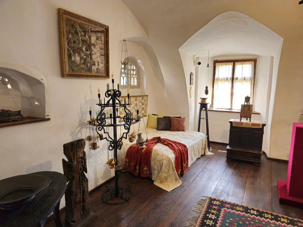 Bran Castle - Photo by Michał Balion