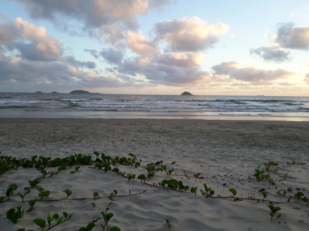 Ubatuba Beach - Photo by Reginaldo Silva