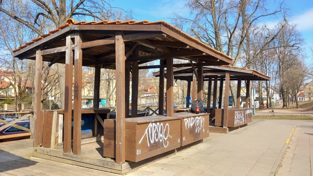 Tymas fleamarket - Photo by Damir M