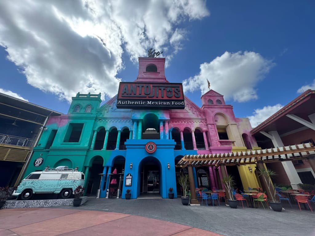 Universal CityWalk Orlando at dusk