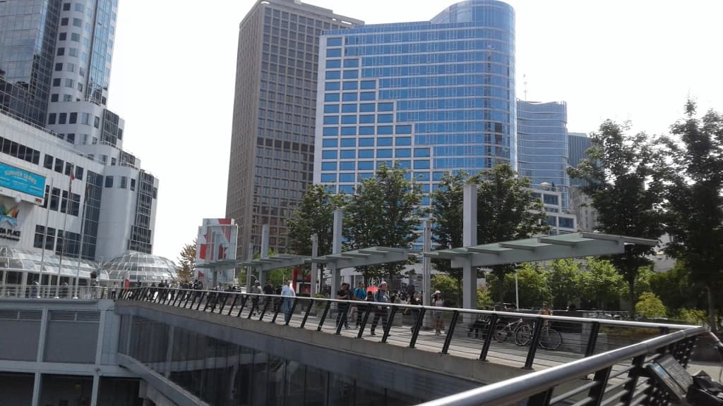 Modern Architecture in Downtown Vancouver - Photo by Lili Fernandez