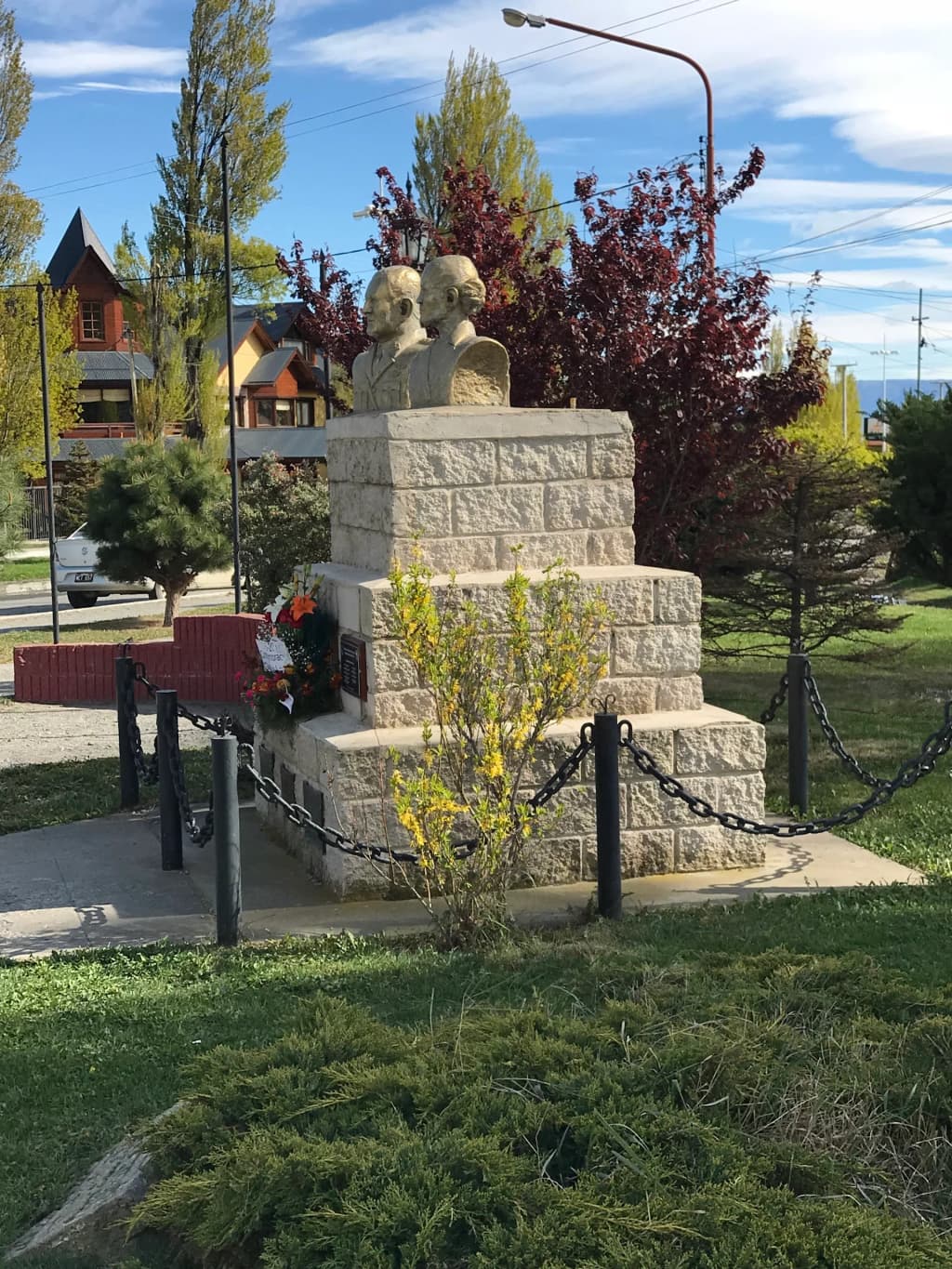 Avenida del Libertador high street with shops and restaurants