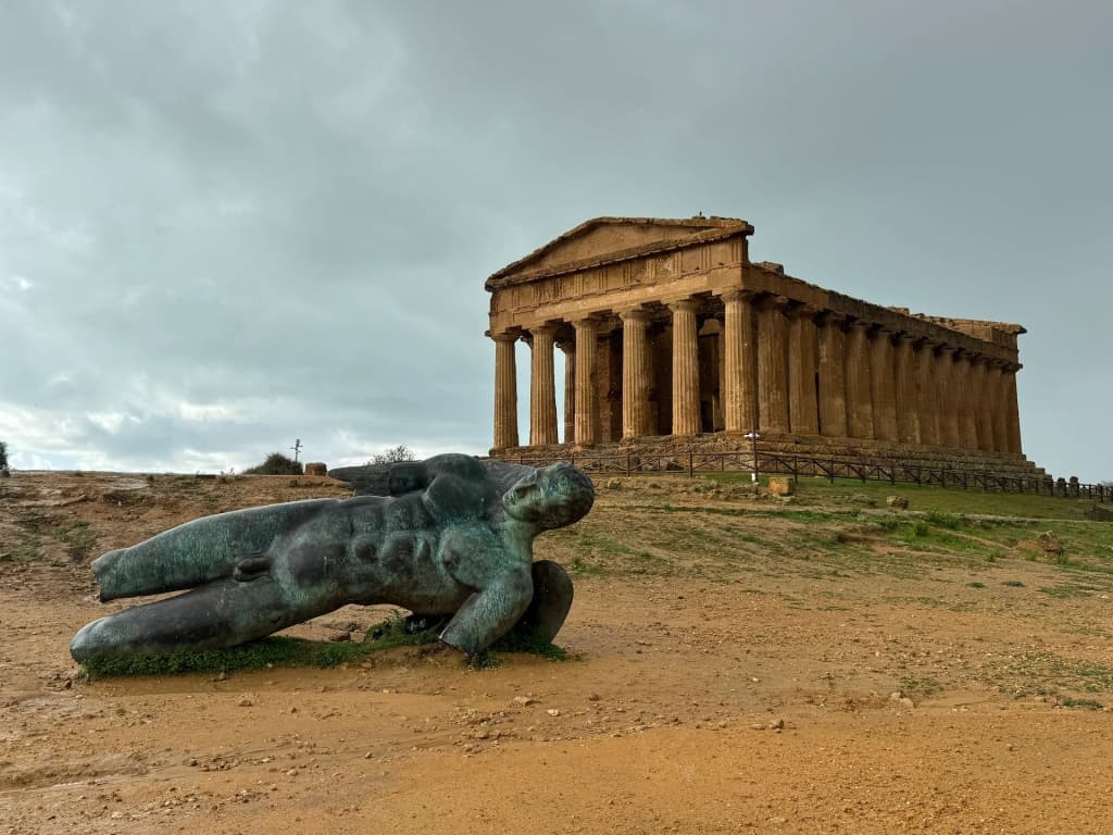 Valley of the Temples - Photo by Laure FABES
