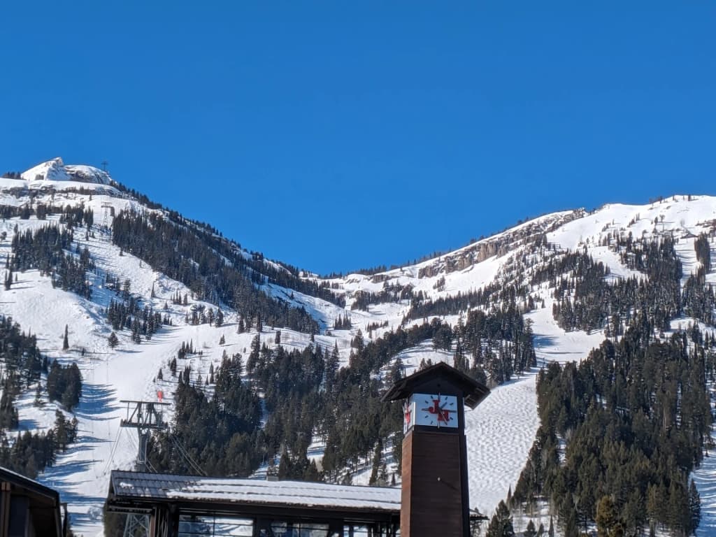 Jackson Hole Mountain Resort - Photo by Brett Mielcarek (Miel)