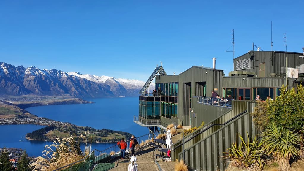 Queenstown's dramatic mountains and lake