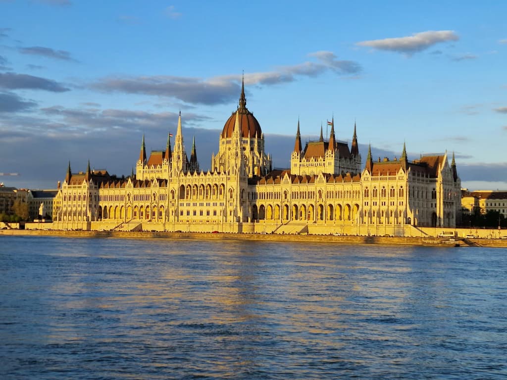 Hungarian Parliament Building - Photo by Michal Pick