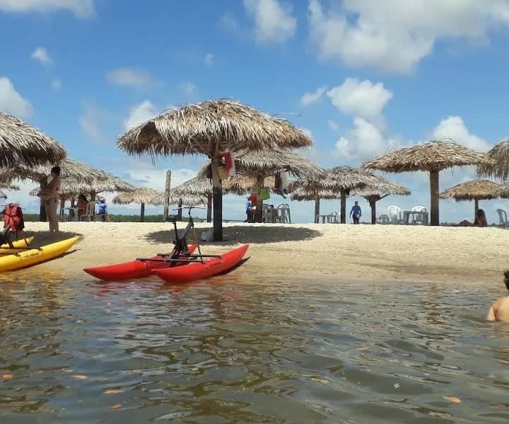 The sweeping coastline of Aracaju