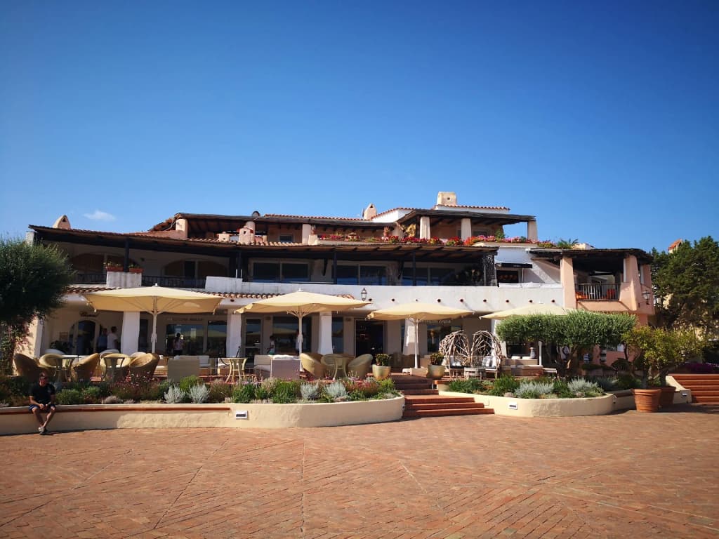 Dining al fresco in Porto Cervo, where the ambiance matches the cuisine