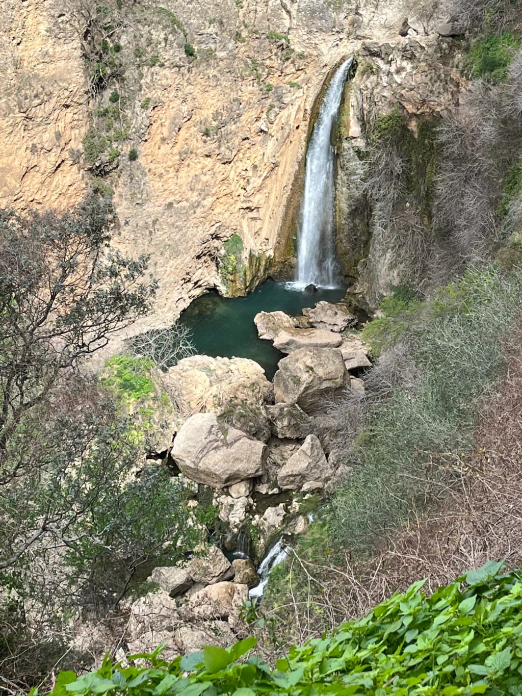 Whitewashed houses and rocky cliffs in Setenil de las Bodegas