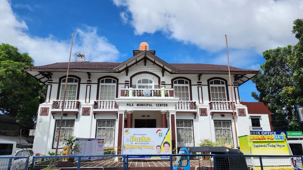 Pila Historic Town Center - Photo by Earl FCG