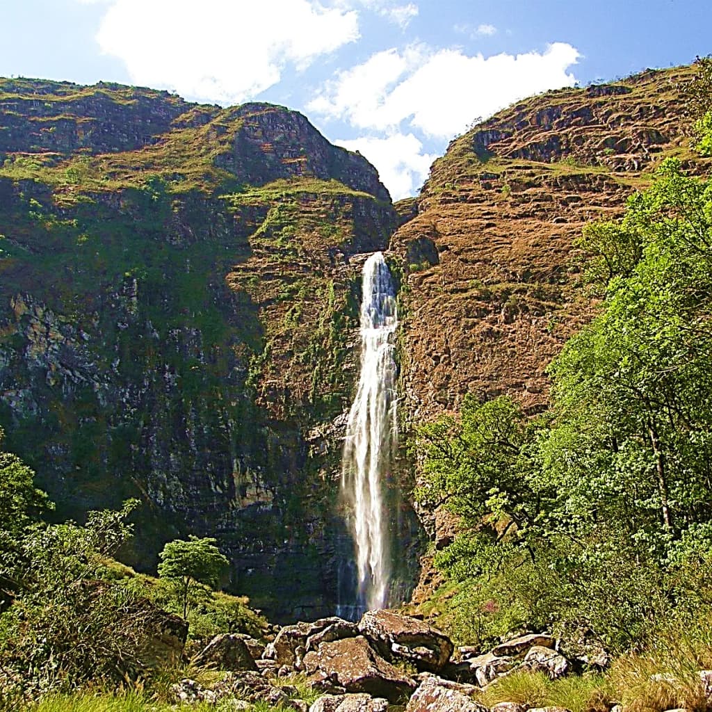 Cachoeira Casca d'Anta massive waterfall in Serra da Canastra
