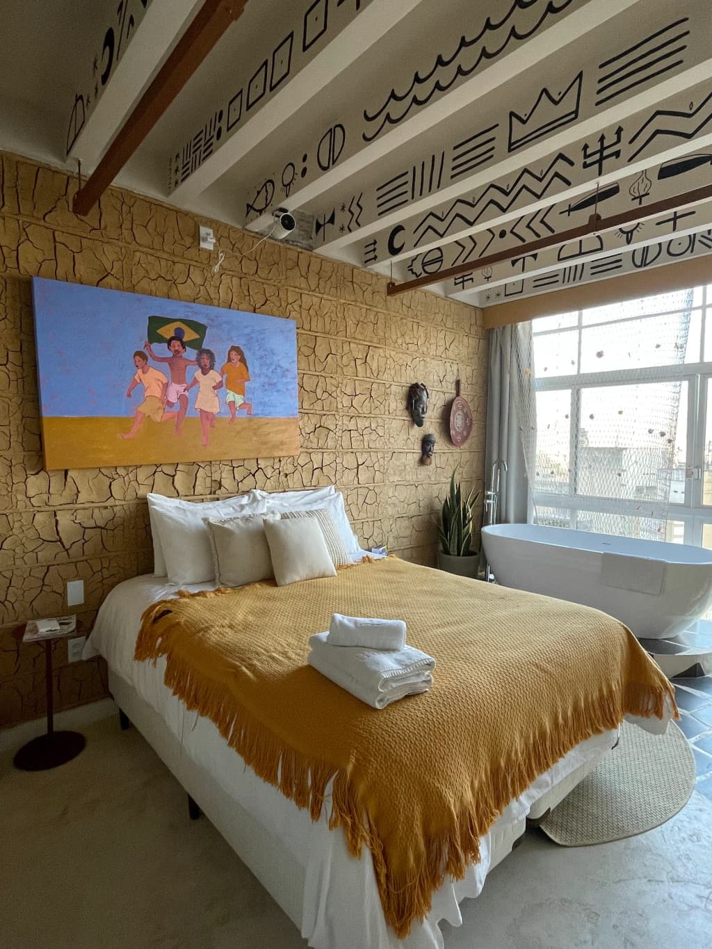 Dormitorio acogedor y luminoso en un apartamento de alquiler