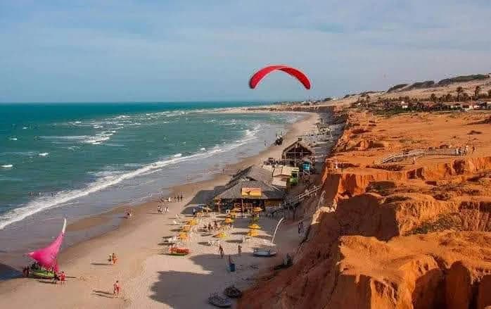 Canoa Quebrada - Photo by Paulo Lourenção