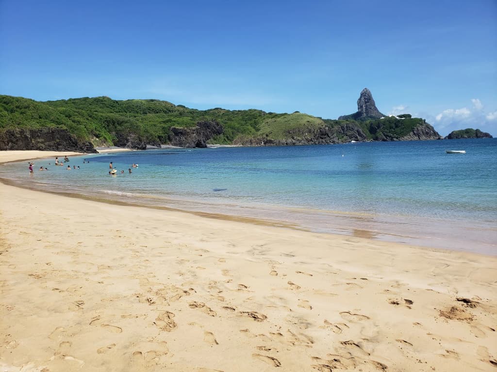Praia do Porto de Santo Antônio Noronha - Photo by felipebuelta