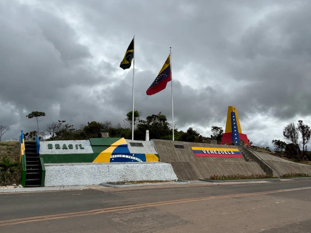 Brazil Venezuela border crossing in Pacaraima