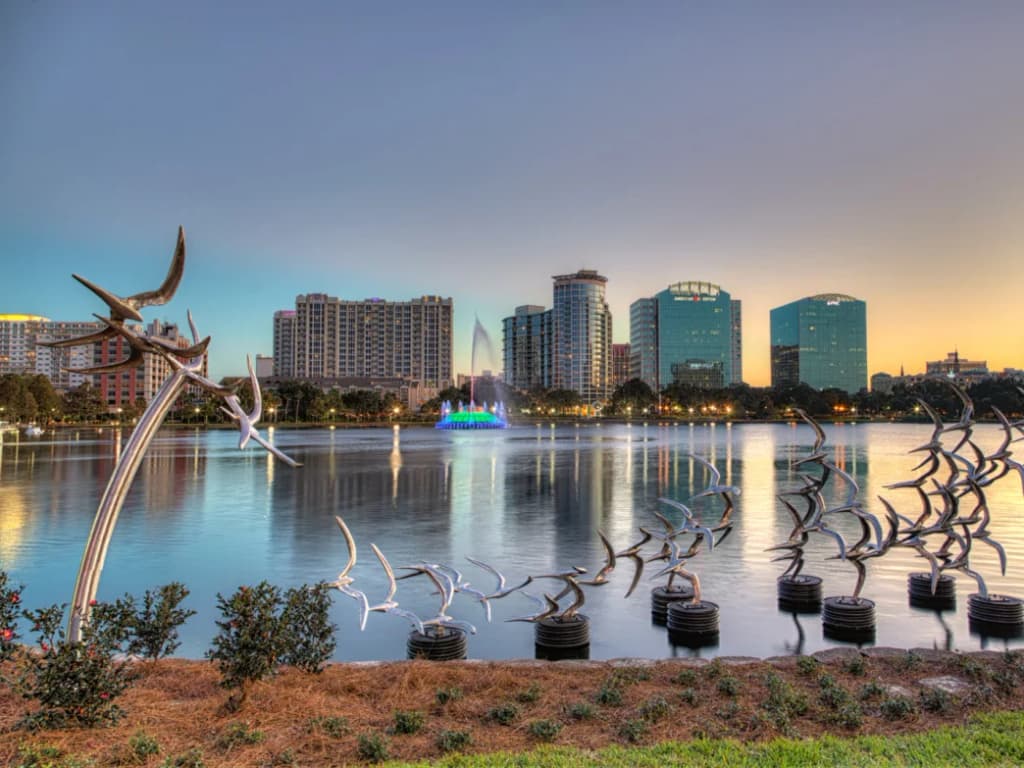 Lake Eola Park - Photo by Astrania