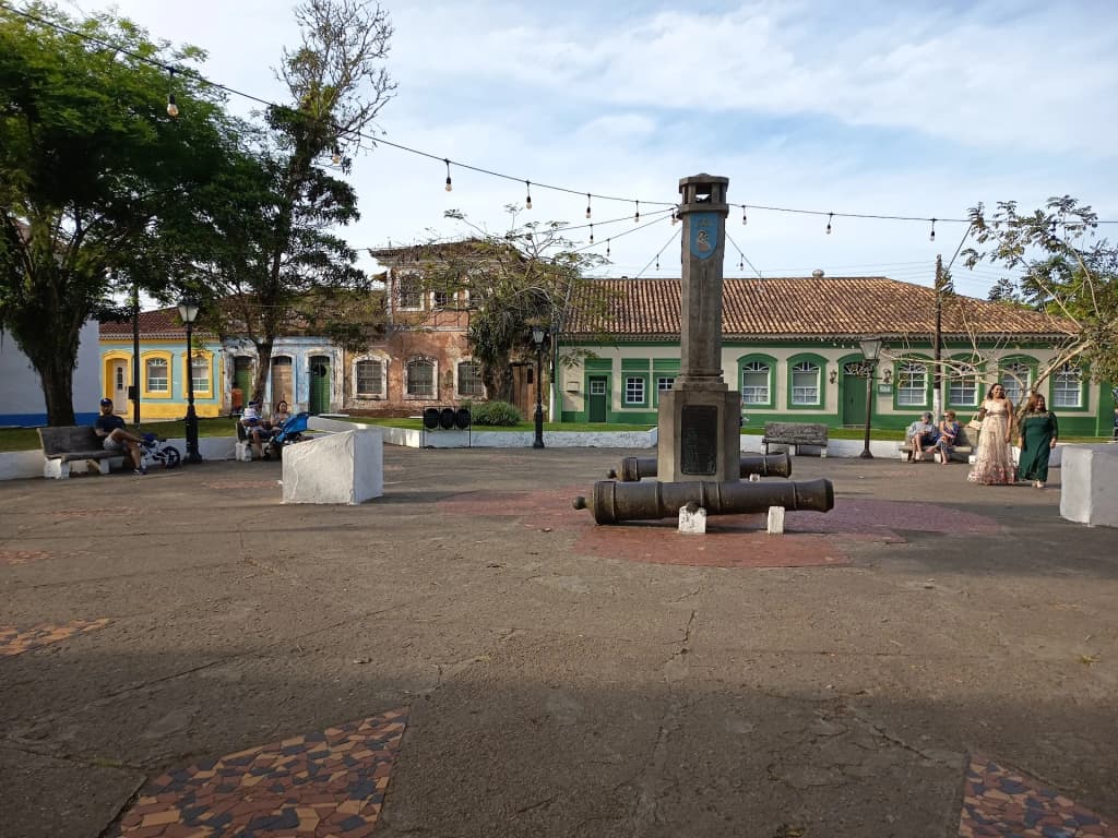 Colorful colonial houses in Cananéia's historic center