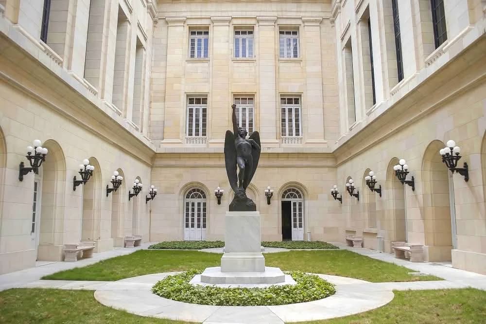 National Capitol of Cuba - Photo by Yasser Zárate
